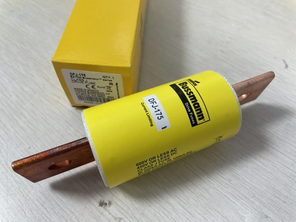 Small Hammer